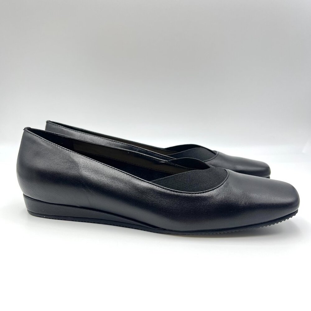 Softwalk Womens Size 9 Viana Black Leather Low Wedges Square Toe Flats Shoes